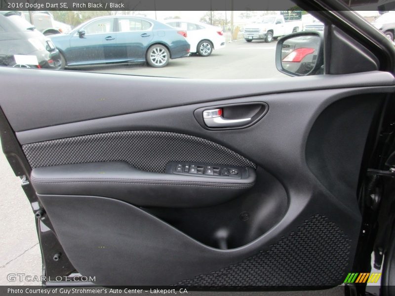 Pitch Black / Black 2016 Dodge Dart SE