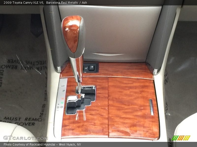 Barcelona Red Metallic / Ash 2009 Toyota Camry XLE V6