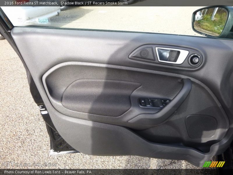 Shadow Black / ST Recaro Smoke Storm 2016 Ford Fiesta ST Hatchback