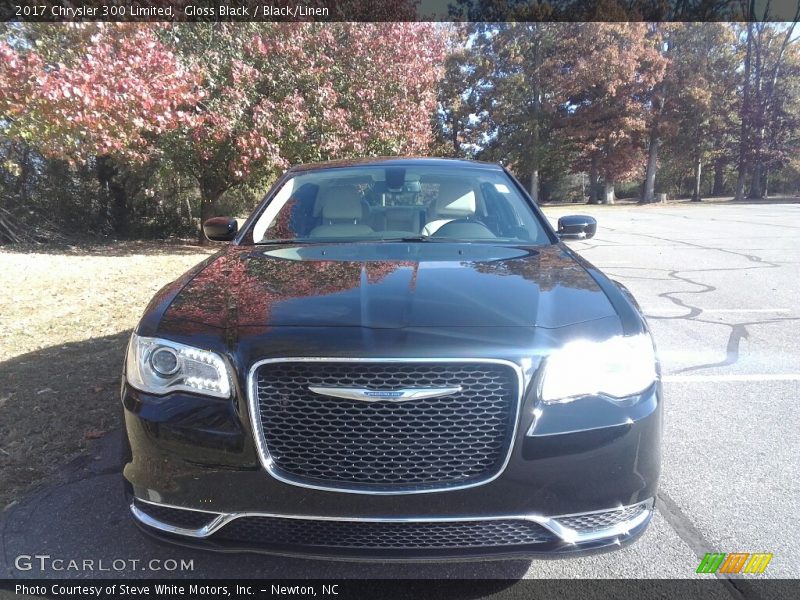 Gloss Black / Black/Linen 2017 Chrysler 300 Limited