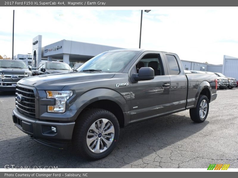Magnetic / Earth Gray 2017 Ford F150 XL SuperCab 4x4