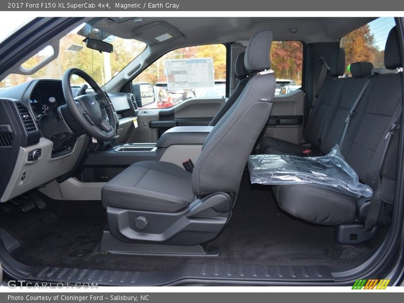 Magnetic / Earth Gray 2017 Ford F150 XL SuperCab 4x4