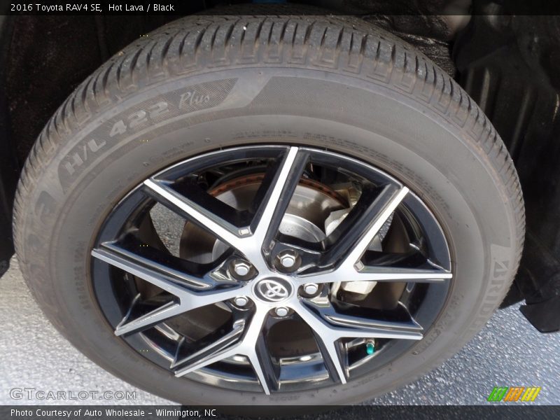 Hot Lava / Black 2016 Toyota RAV4 SE