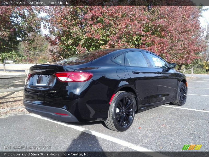 Black / Black 2017 Chrysler 200 Touring
