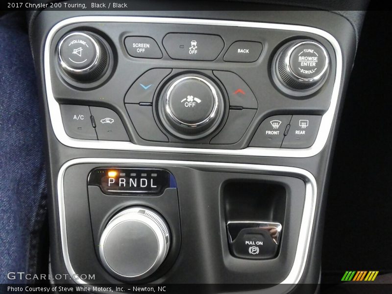 Controls of 2017 200 Touring