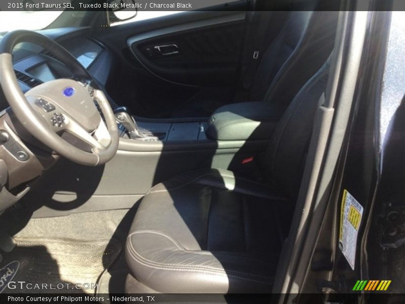 Tuxedo Black Metallic / Charcoal Black 2015 Ford Taurus SEL