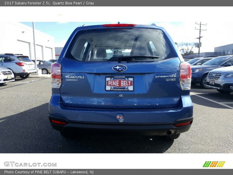 Quartz Blue Pearl / Gray 2017 Subaru Forester 2.5i