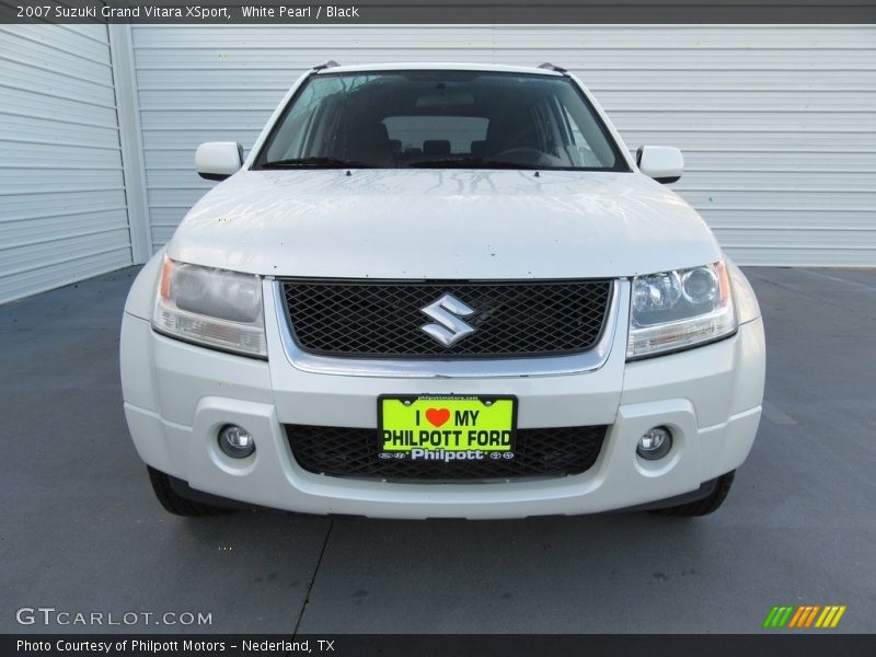 White Pearl / Black 2007 Suzuki Grand Vitara XSport