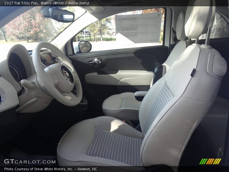  2017 500c Pop Avorio (Ivory) Interior