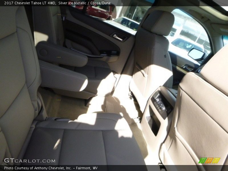 Silver Ice Metallic / Cocoa/Dune 2017 Chevrolet Tahoe LT 4WD