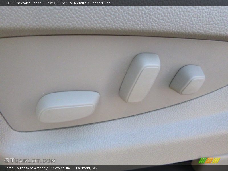 Silver Ice Metallic / Cocoa/Dune 2017 Chevrolet Tahoe LT 4WD