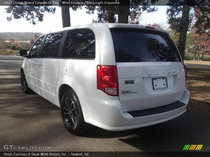 White Knuckle / Black/Light Graystone 2017 Dodge Grand Caravan SE Plus