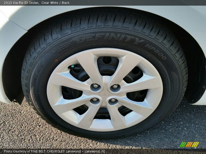 Clear White / Black 2013 Kia Rio EX Sedan