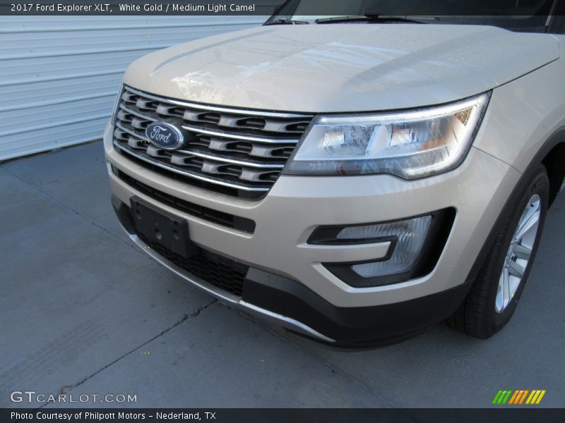 White Gold / Medium Light Camel 2017 Ford Explorer XLT