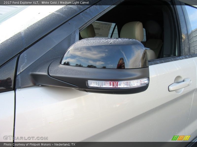 White Gold / Medium Light Camel 2017 Ford Explorer XLT