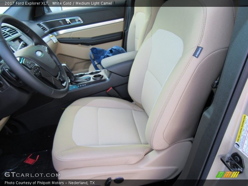White Gold / Medium Light Camel 2017 Ford Explorer XLT