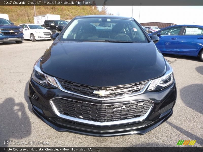 Mosaic Black Metallic / Jet Black 2017 Chevrolet Cruze LT