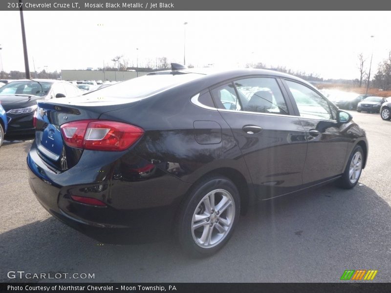 Mosaic Black Metallic / Jet Black 2017 Chevrolet Cruze LT