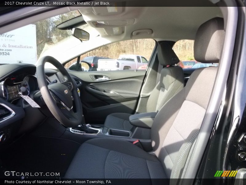 Mosaic Black Metallic / Jet Black 2017 Chevrolet Cruze LT