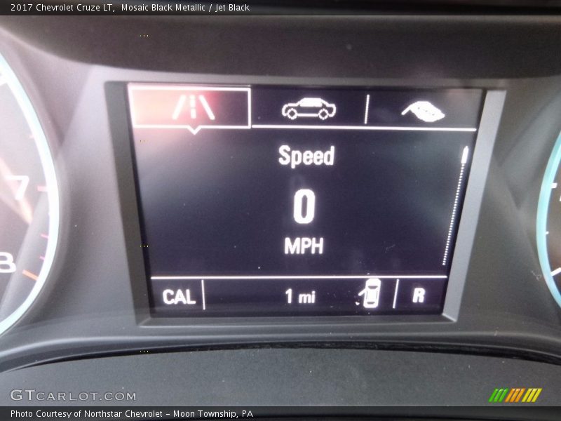Mosaic Black Metallic / Jet Black 2017 Chevrolet Cruze LT