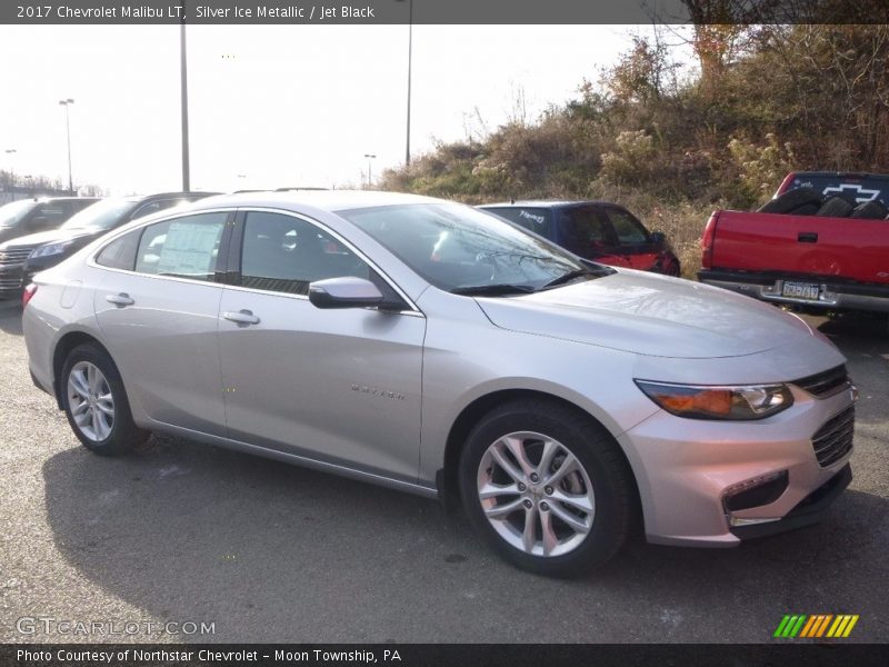 Silver Ice Metallic / Jet Black 2017 Chevrolet Malibu LT