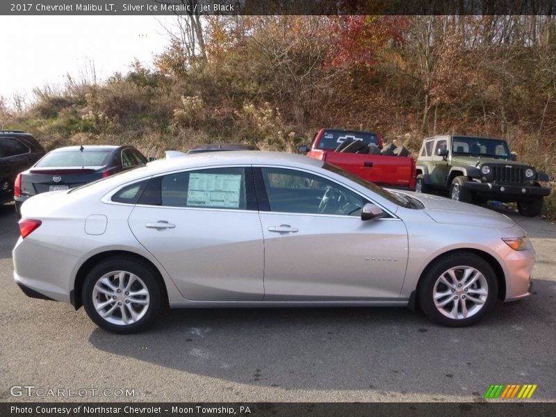 Silver Ice Metallic / Jet Black 2017 Chevrolet Malibu LT