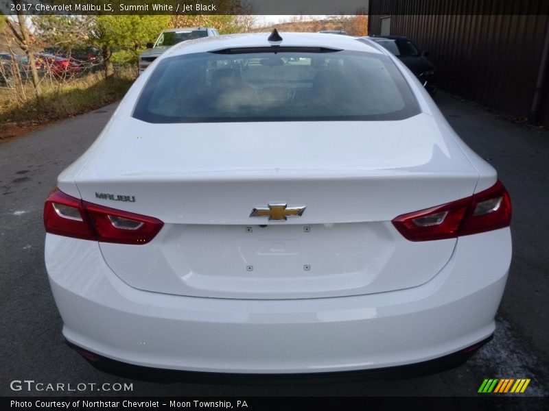 Summit White / Jet Black 2017 Chevrolet Malibu LS