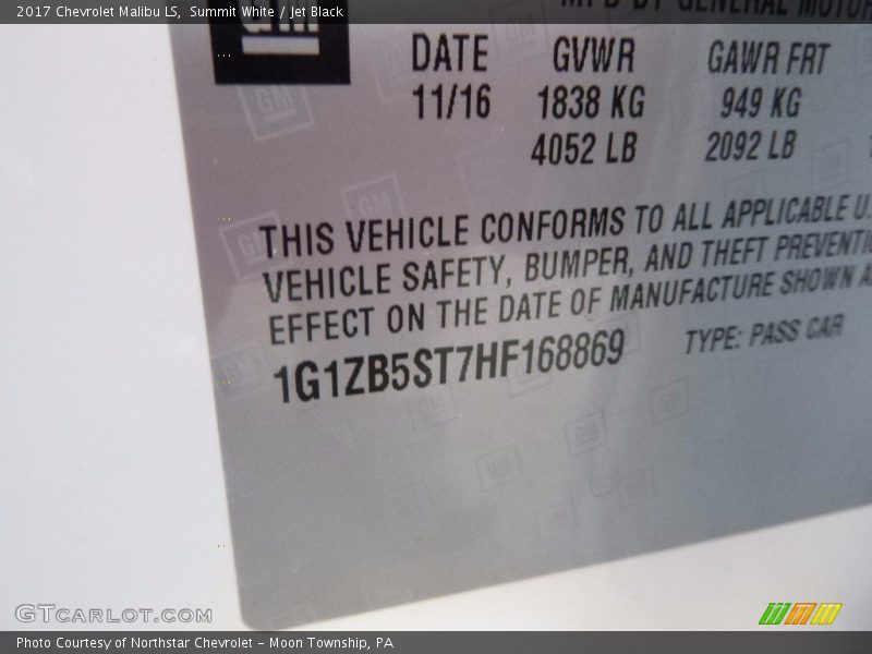 Summit White / Jet Black 2017 Chevrolet Malibu LS