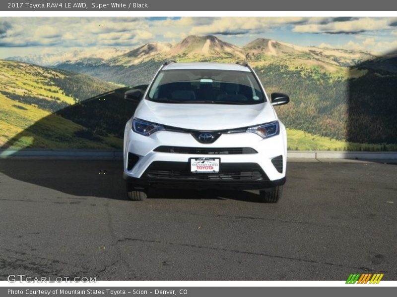 Super White / Black 2017 Toyota RAV4 LE AWD