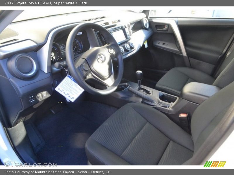 Super White / Black 2017 Toyota RAV4 LE AWD