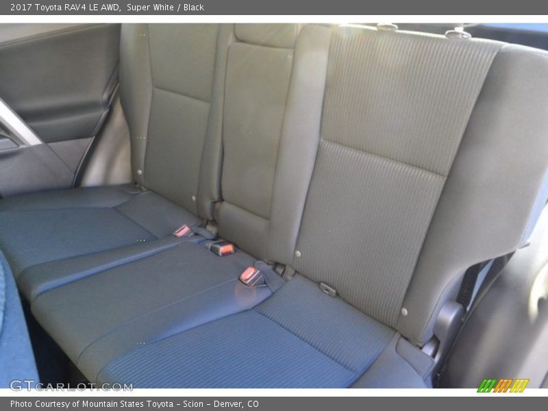 Super White / Black 2017 Toyota RAV4 LE AWD