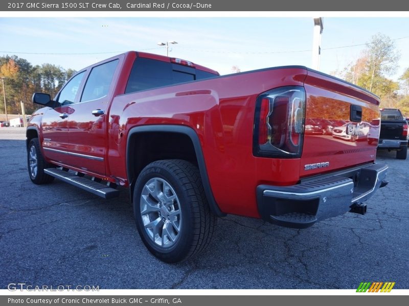 Cardinal Red / Cocoa/­Dune 2017 GMC Sierra 1500 SLT Crew Cab