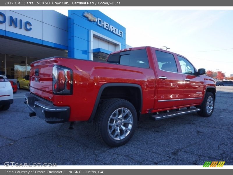 Cardinal Red / Cocoa/­Dune 2017 GMC Sierra 1500 SLT Crew Cab