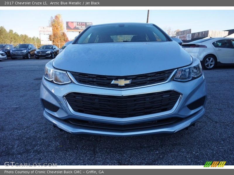 Arctic Blue Metallic / Jet Black 2017 Chevrolet Cruze LS
