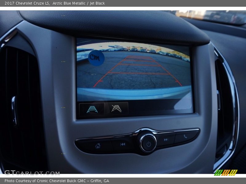Arctic Blue Metallic / Jet Black 2017 Chevrolet Cruze LS
