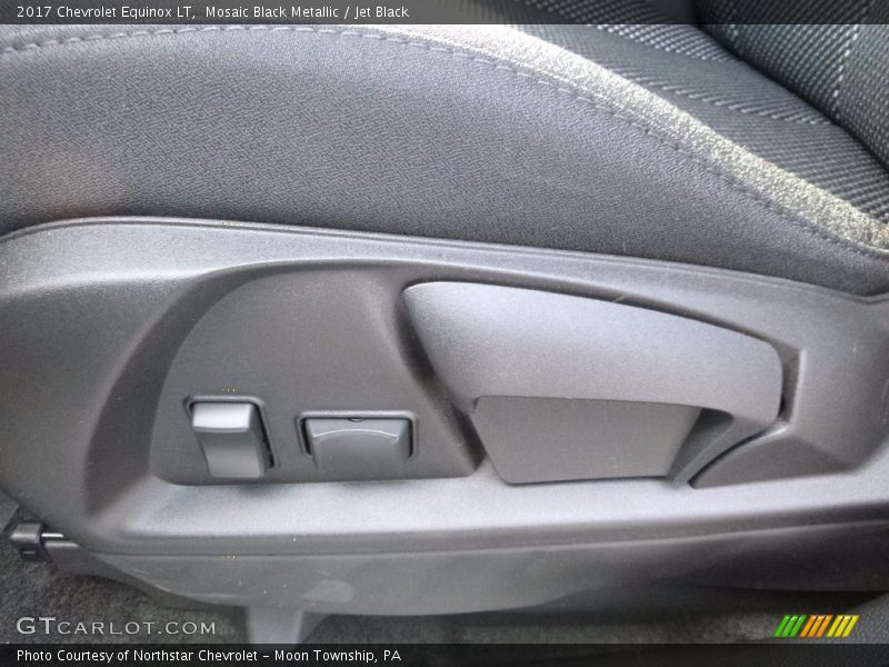 Mosaic Black Metallic / Jet Black 2017 Chevrolet Equinox LT