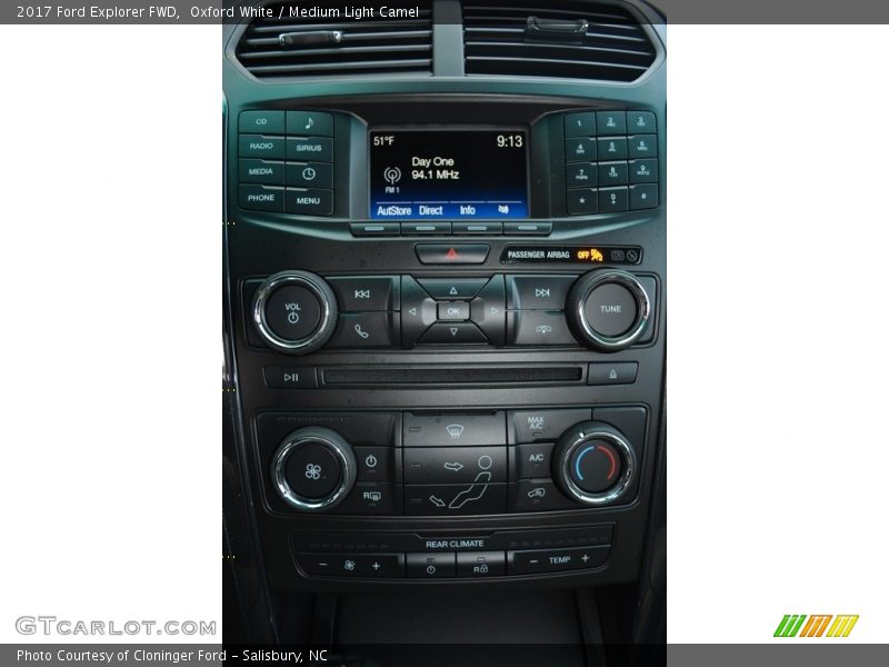 Controls of 2017 Explorer FWD