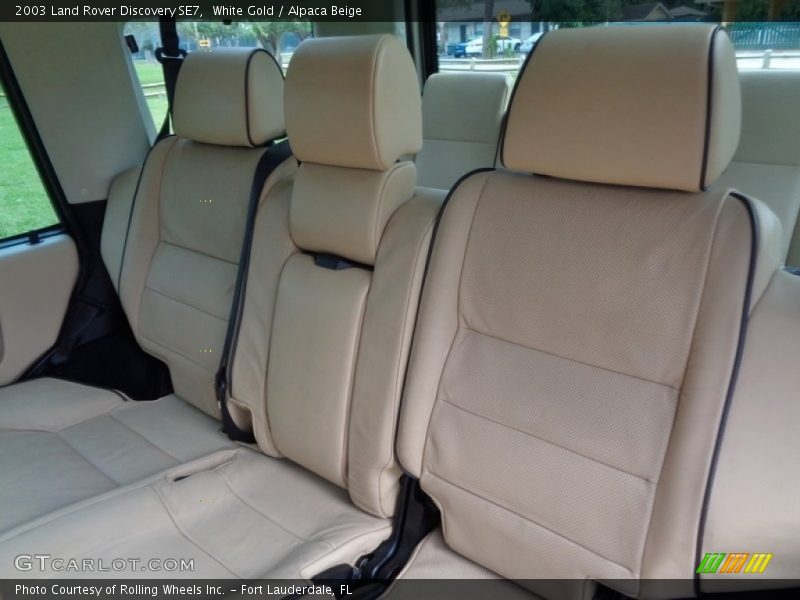 White Gold / Alpaca Beige 2003 Land Rover Discovery SE7