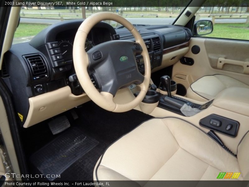 White Gold / Alpaca Beige 2003 Land Rover Discovery SE7