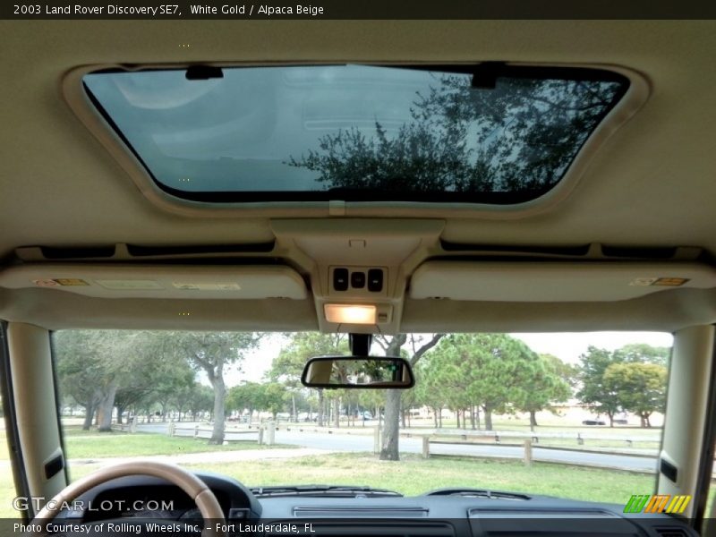 White Gold / Alpaca Beige 2003 Land Rover Discovery SE7