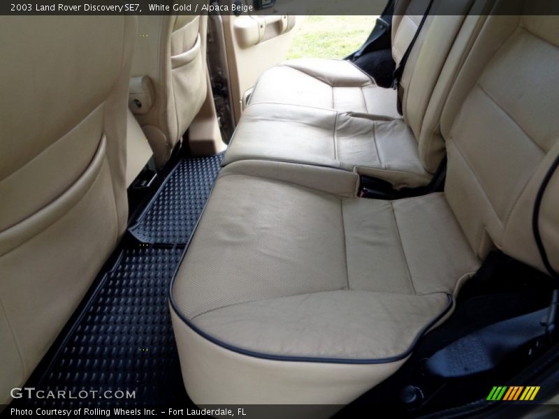 White Gold / Alpaca Beige 2003 Land Rover Discovery SE7