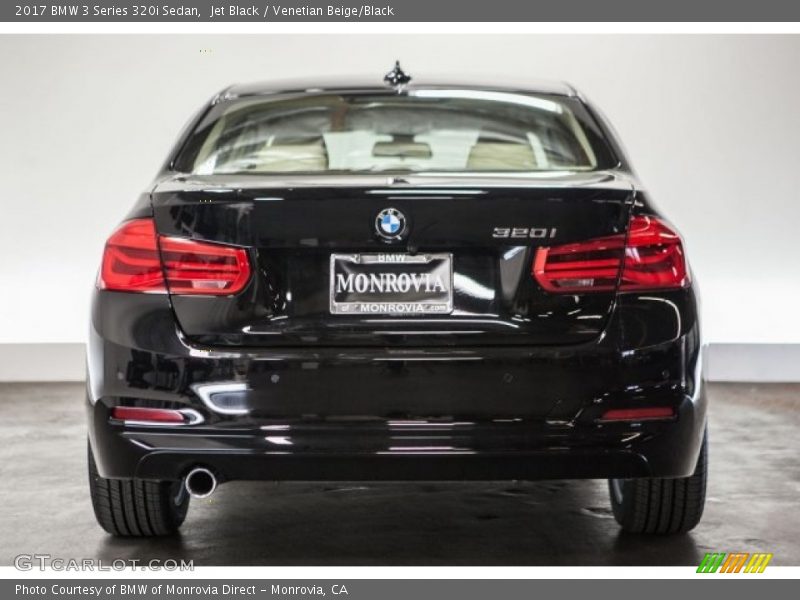 Jet Black / Venetian Beige/Black 2017 BMW 3 Series 320i Sedan