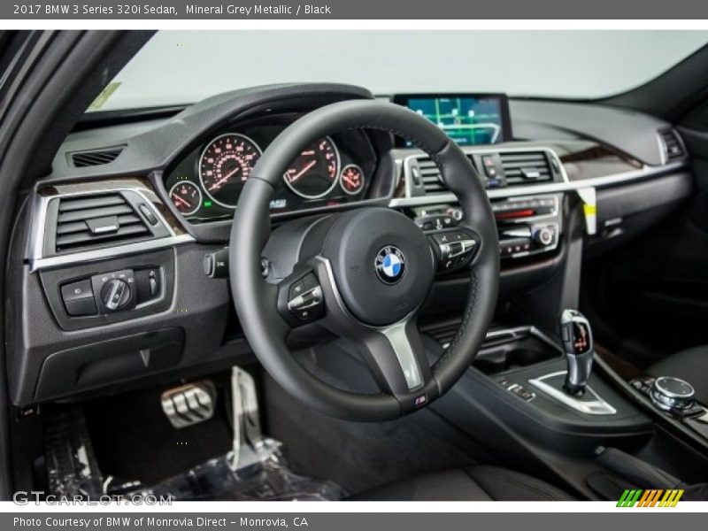 Mineral Grey Metallic / Black 2017 BMW 3 Series 320i Sedan