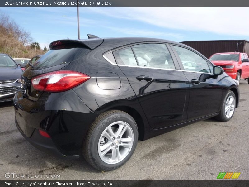 Mosaic Black Metallic / Jet Black 2017 Chevrolet Cruze LT