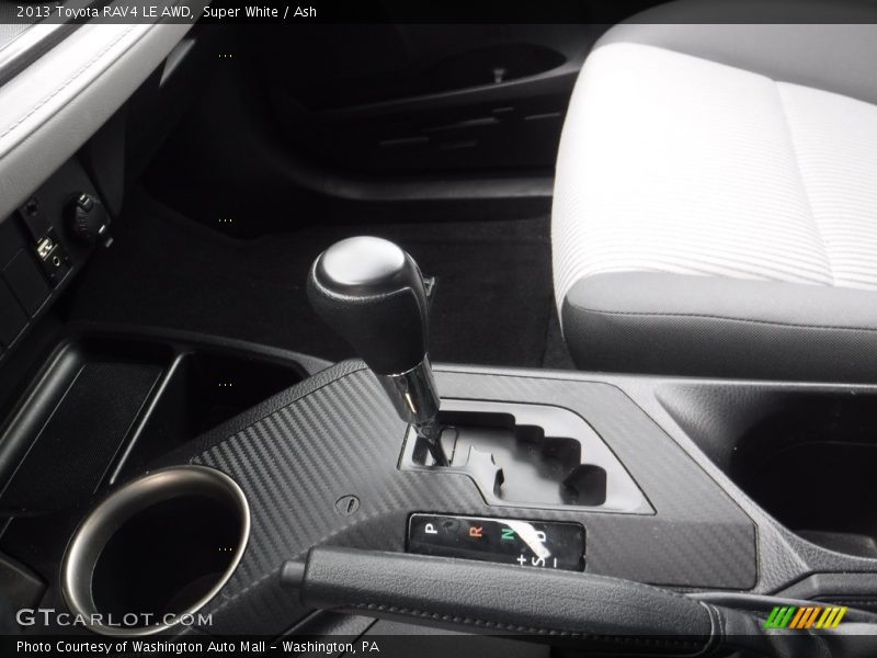 Super White / Ash 2013 Toyota RAV4 LE AWD