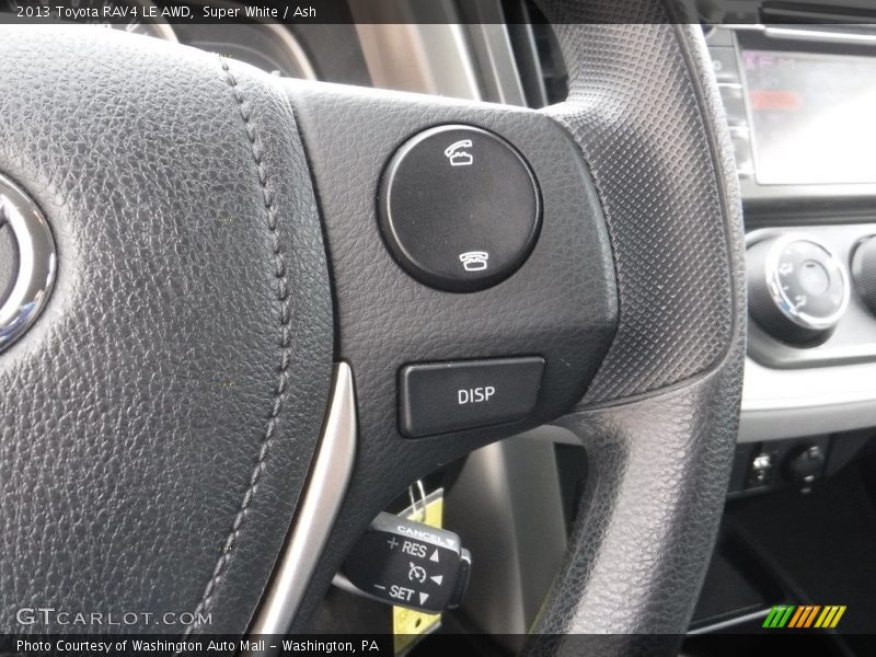 Super White / Ash 2013 Toyota RAV4 LE AWD
