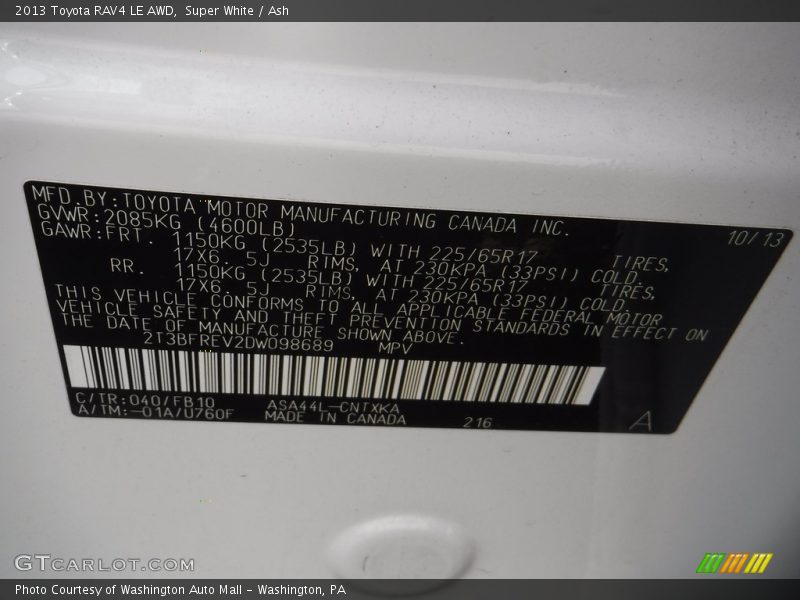 Super White / Ash 2013 Toyota RAV4 LE AWD