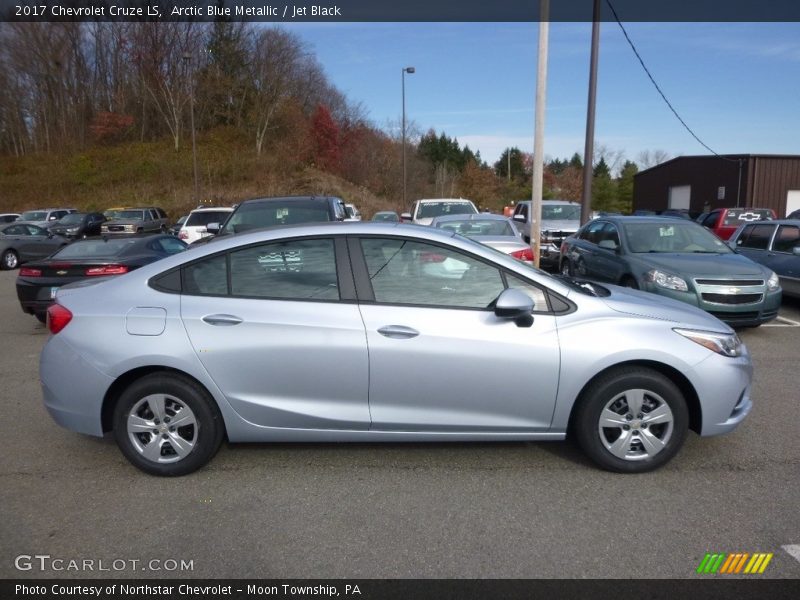 Arctic Blue Metallic / Jet Black 2017 Chevrolet Cruze LS