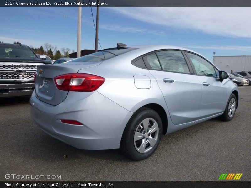 Arctic Blue Metallic / Jet Black 2017 Chevrolet Cruze LS