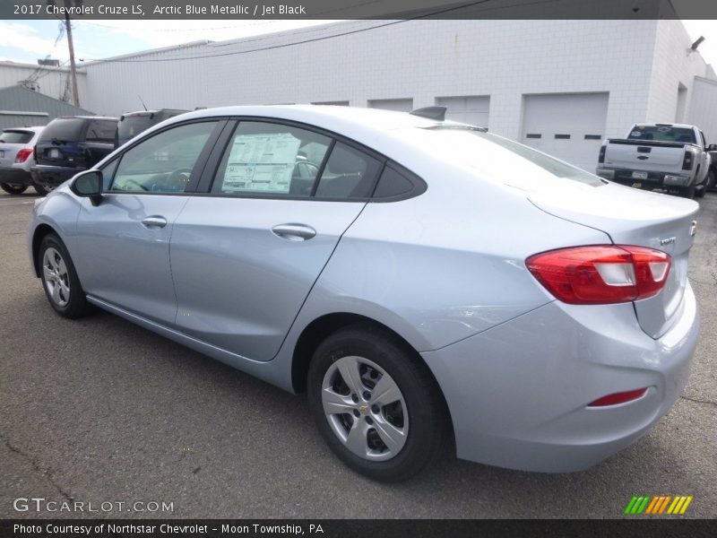 Arctic Blue Metallic / Jet Black 2017 Chevrolet Cruze LS